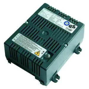 CARICA BATTERIE SWITCHING 10A CB510-3 C/CAVO